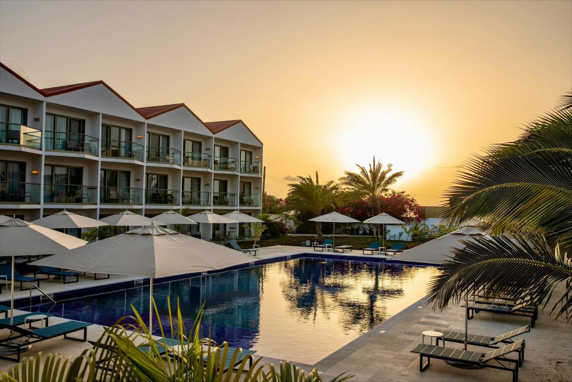 Royalton Chic Antigua, An Autograph Collection All-Inclusive Resort - Adults Only St. John's ภายนอก รูปภาพ