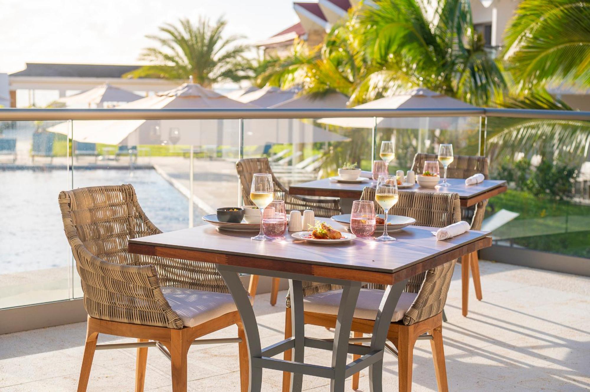 Royalton Chic Antigua, An Autograph Collection All-Inclusive Resort - Adults Only St. John's ภายนอก รูปภาพ