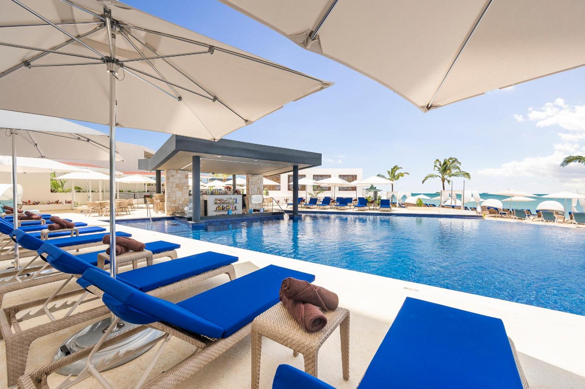 Royalton Chic Antigua, An Autograph Collection All-Inclusive Resort - Adults Only St. John's ภายนอก รูปภาพ