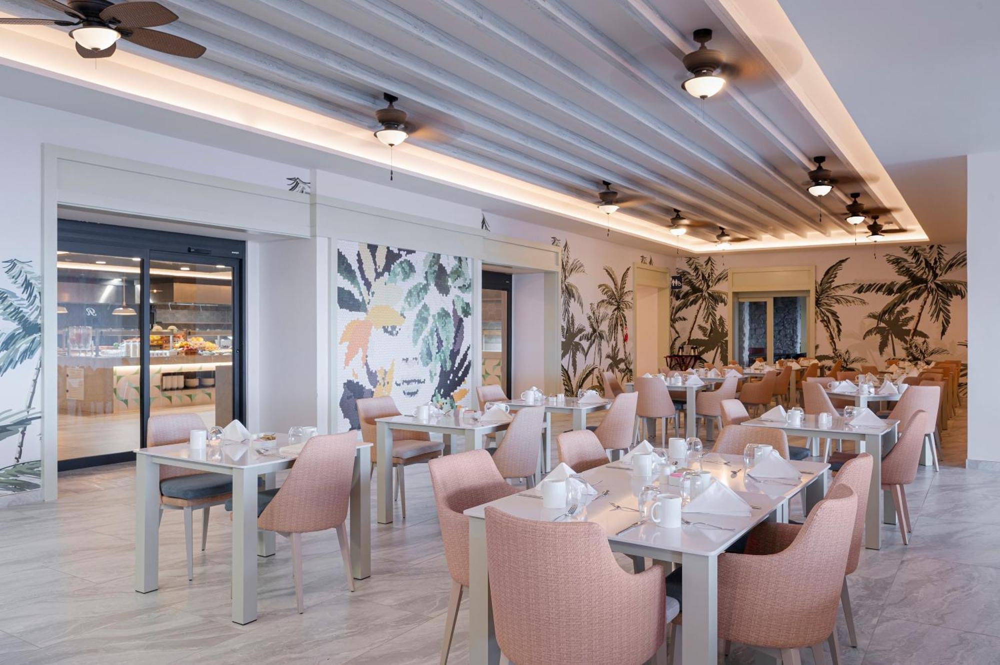 Royalton Chic Antigua, An Autograph Collection All-Inclusive Resort - Adults Only St. John's ภายนอก รูปภาพ